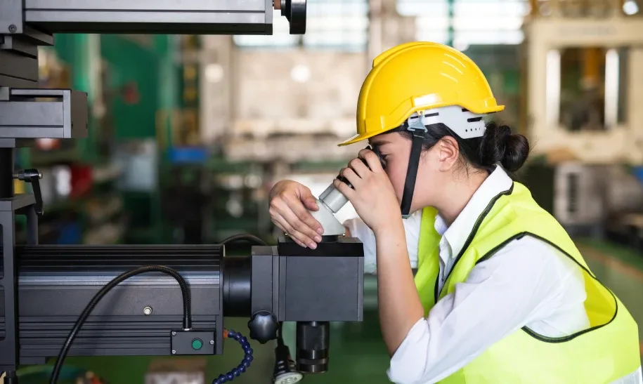 Cải tiến chất lượng với Jidoka và Six Sigma